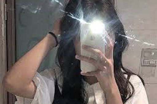 “北大励志才女”刘媛媛：成为网红后5个月赚一个亿却因贪婪付出惨重代价！