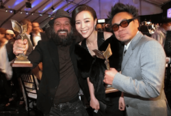 46岁张静初近况曝光！感情稳定不结婚带货翻车被起诉