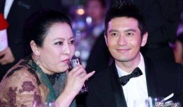向太这下恐要翻车了！曝黄晓明人品曾当众给她下跪十几人目睹